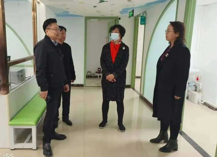 大興區委組織部部長艾麗等領導蒞臨天宮院中里社區衛生服務中心調研指導